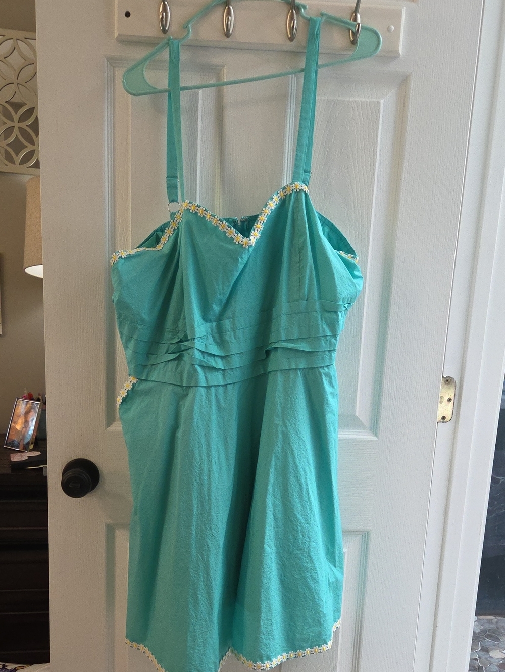 Unique Vintage 2x 18 Dress